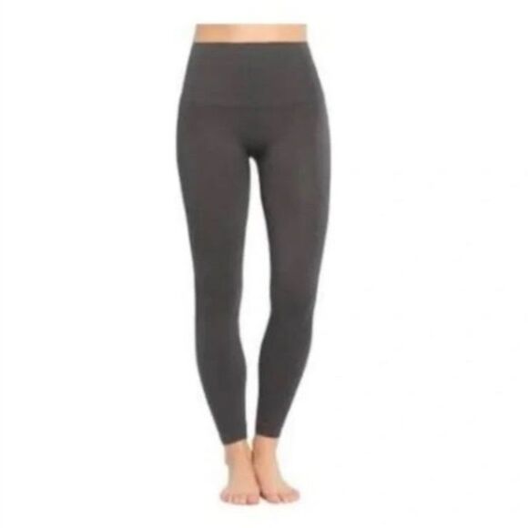 Love Your Assets by Spanx Dark Gray Seamless Shaping Leggings Size Small - Picture 1 of 9